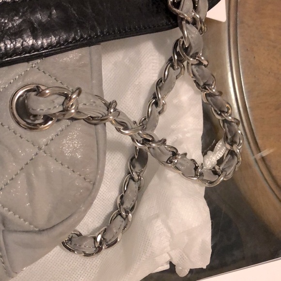 Authentic Chanel Portobello Glazed Tote - Picture 6 of 14